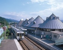 塙町コミュニティプラザ